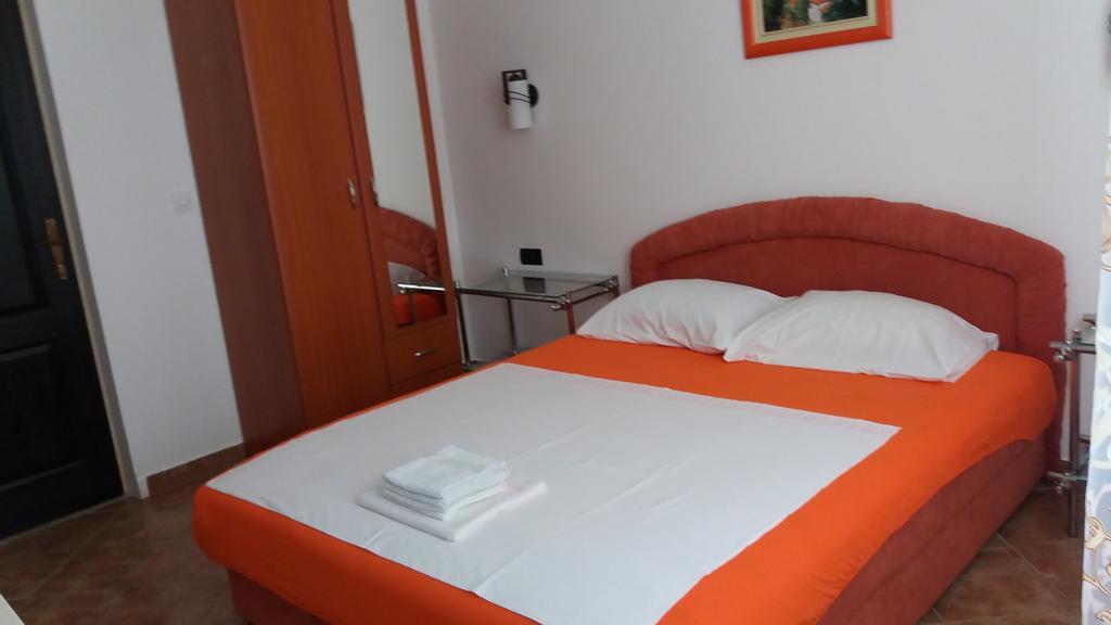 Apartmani Luka Herceg Novi Kültér fotó